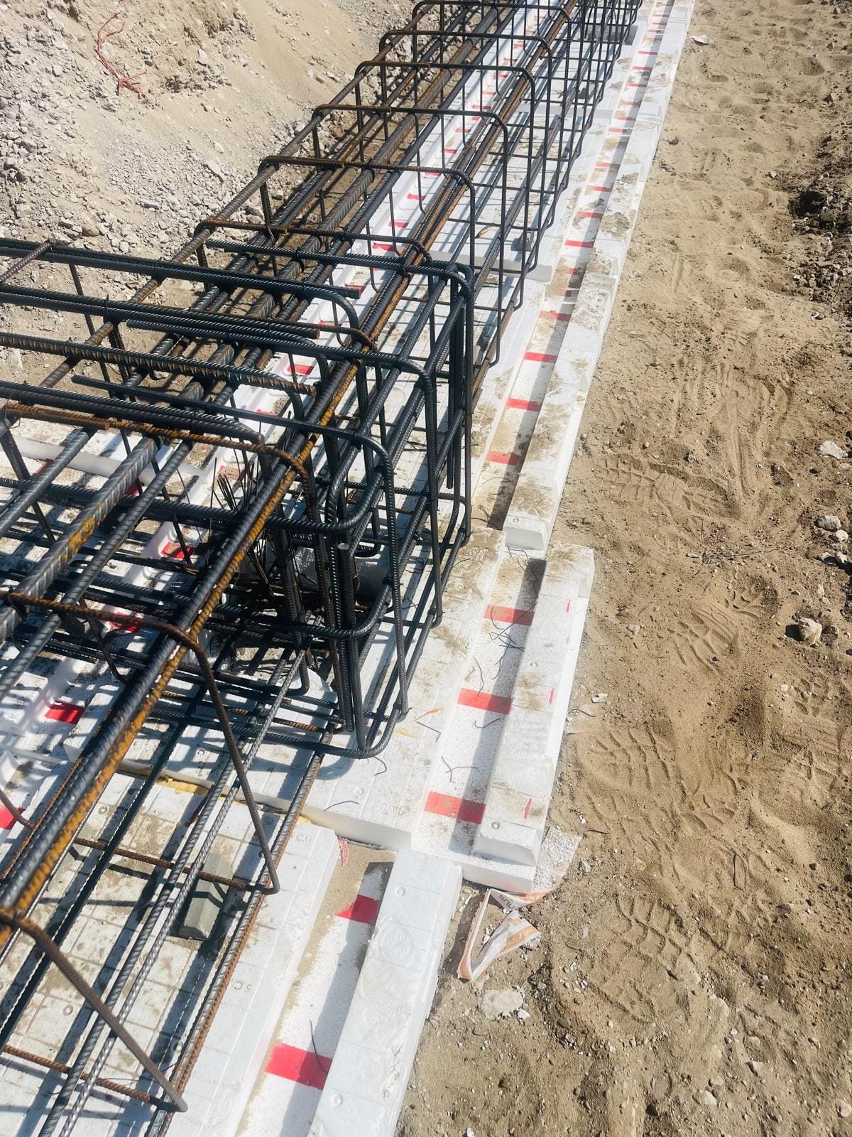 Funderingsbalken — Deventer (2026) — wapeningswerk Utiliteitsbouw Bozan Bouw B.V. (2)