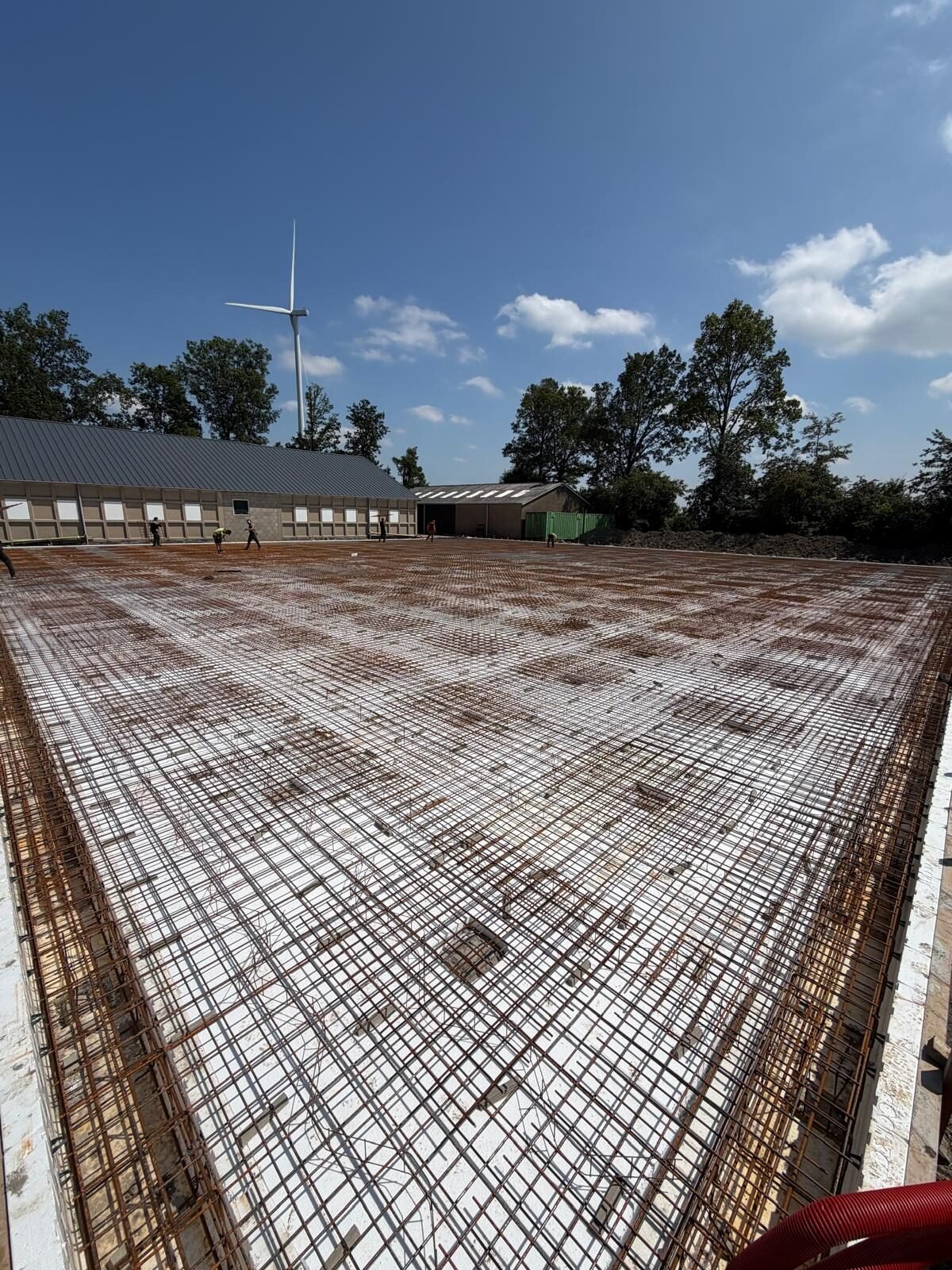 Funderingsvloer met randbalken (2026) — wapeningswerk Utiliteitsbouw Bozan Bouw B.V. (1)
