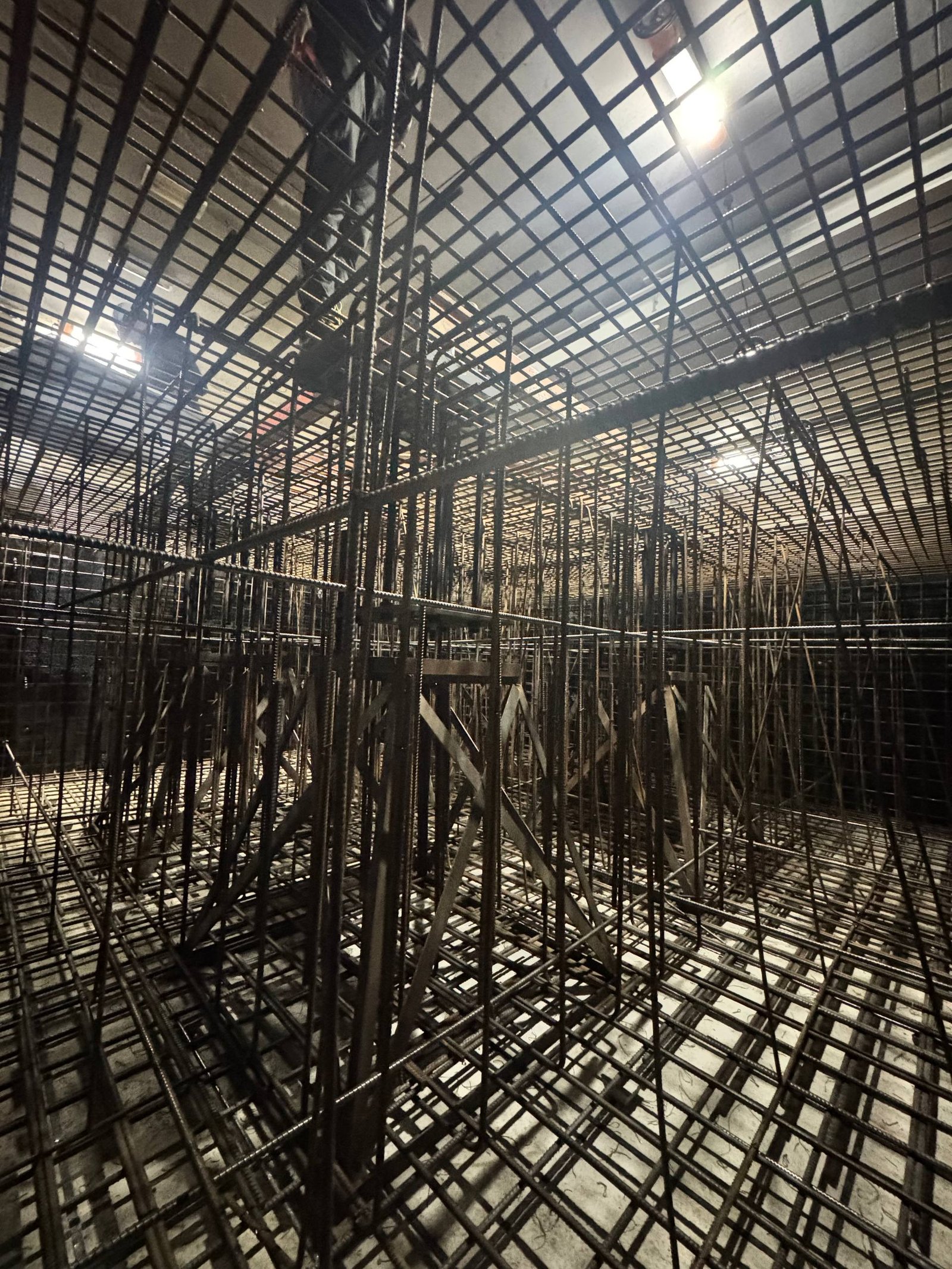 Wapeningsstaal plaatsen utiliteitsgebouw Nederland